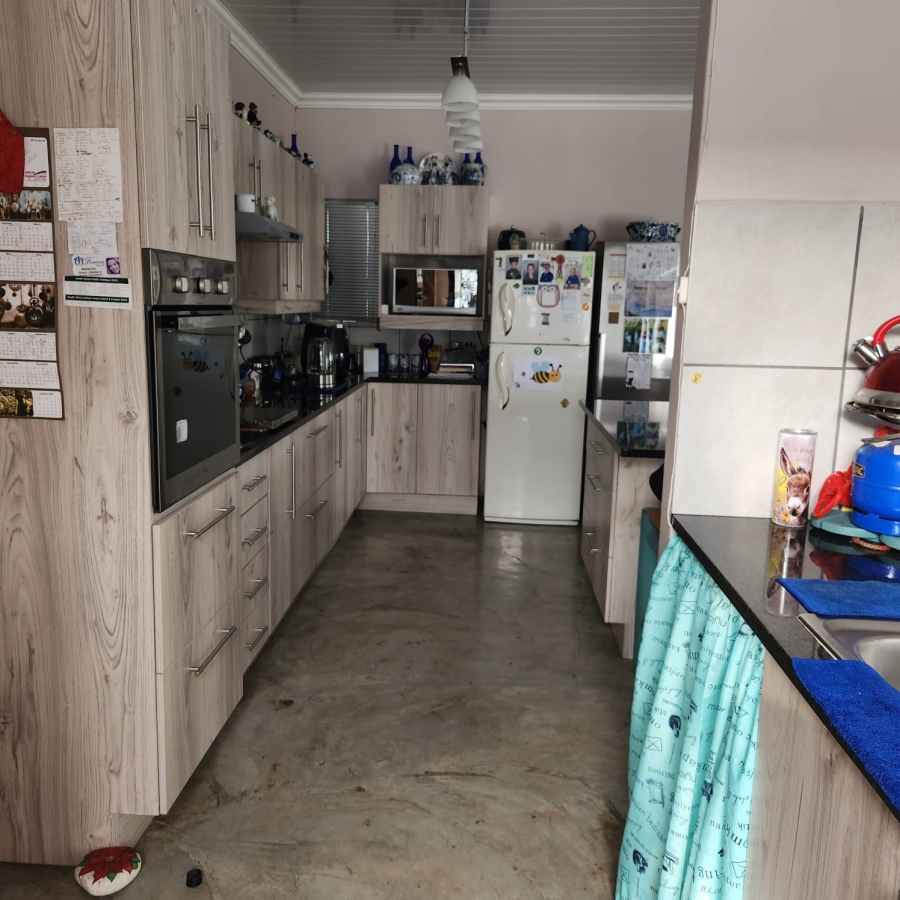 3 Bedroom Property for Sale in Stilbaai Wes Western Cape